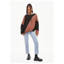 ARMEDANGELS - Women's Saadie Striped - Pull 11 ARMEDANGELS - Women's Saadie Striped - Pull -Maloja Magasi armedangels womens saadie striped pull detail 4