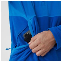 FJÄLLRÄVEN Fjällräven - Vardag Lite Fleece - Pull Polaire -Maloja Magasi fjaellraeven vardag lite fleece pull polaire detail 4