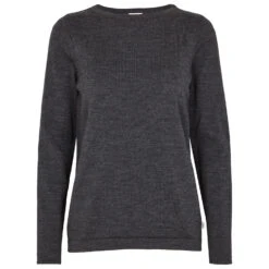 Klitmøller Collective - Women's Charlotte - Pull En Laine Mérinos -Maloja Magasi klitmoeller collective womens charlotte pull en laine merinos 1
