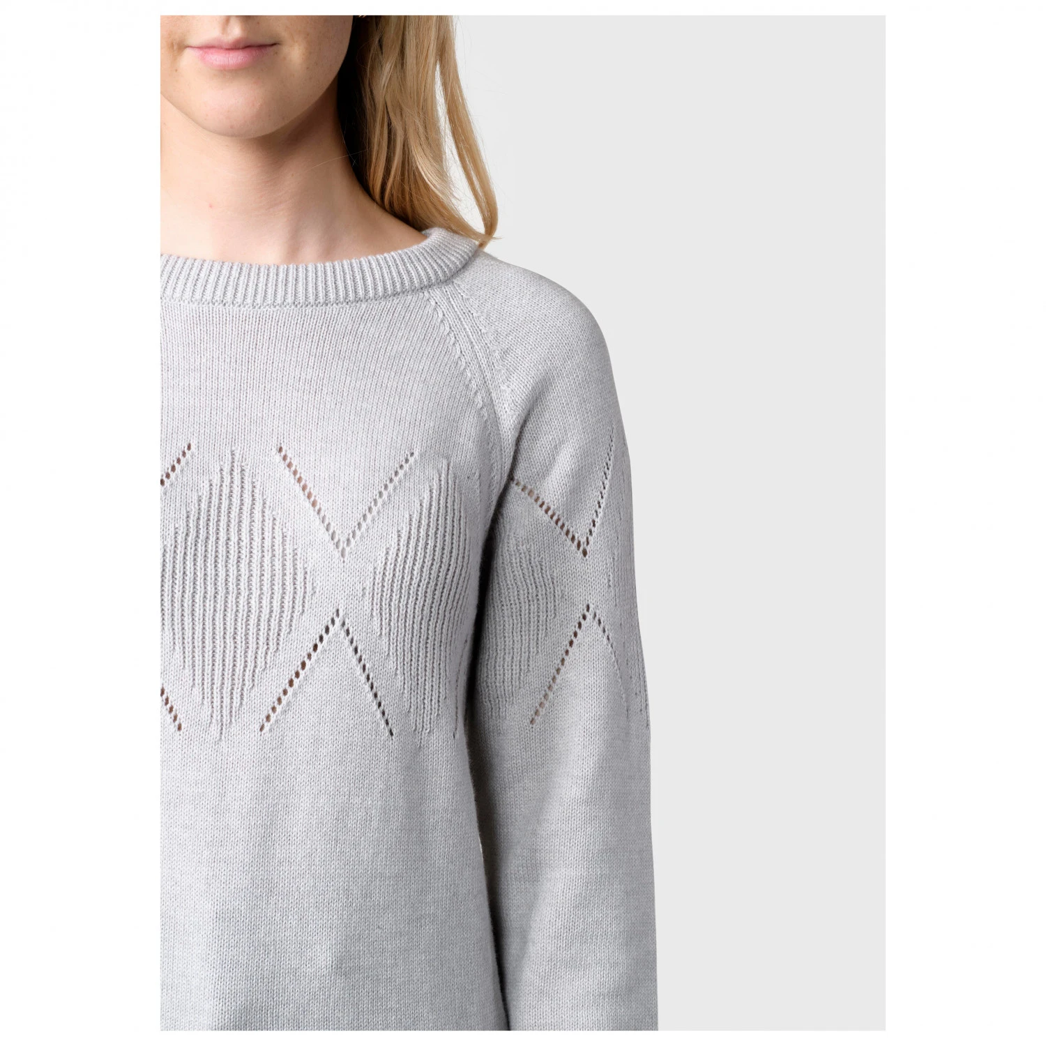 Klitmøller Collective - Women's Thyra Knit - Pull En Laine 7 Klitmøller Collective - Women's Thyra Knit - Pull En Laine – Image 5
