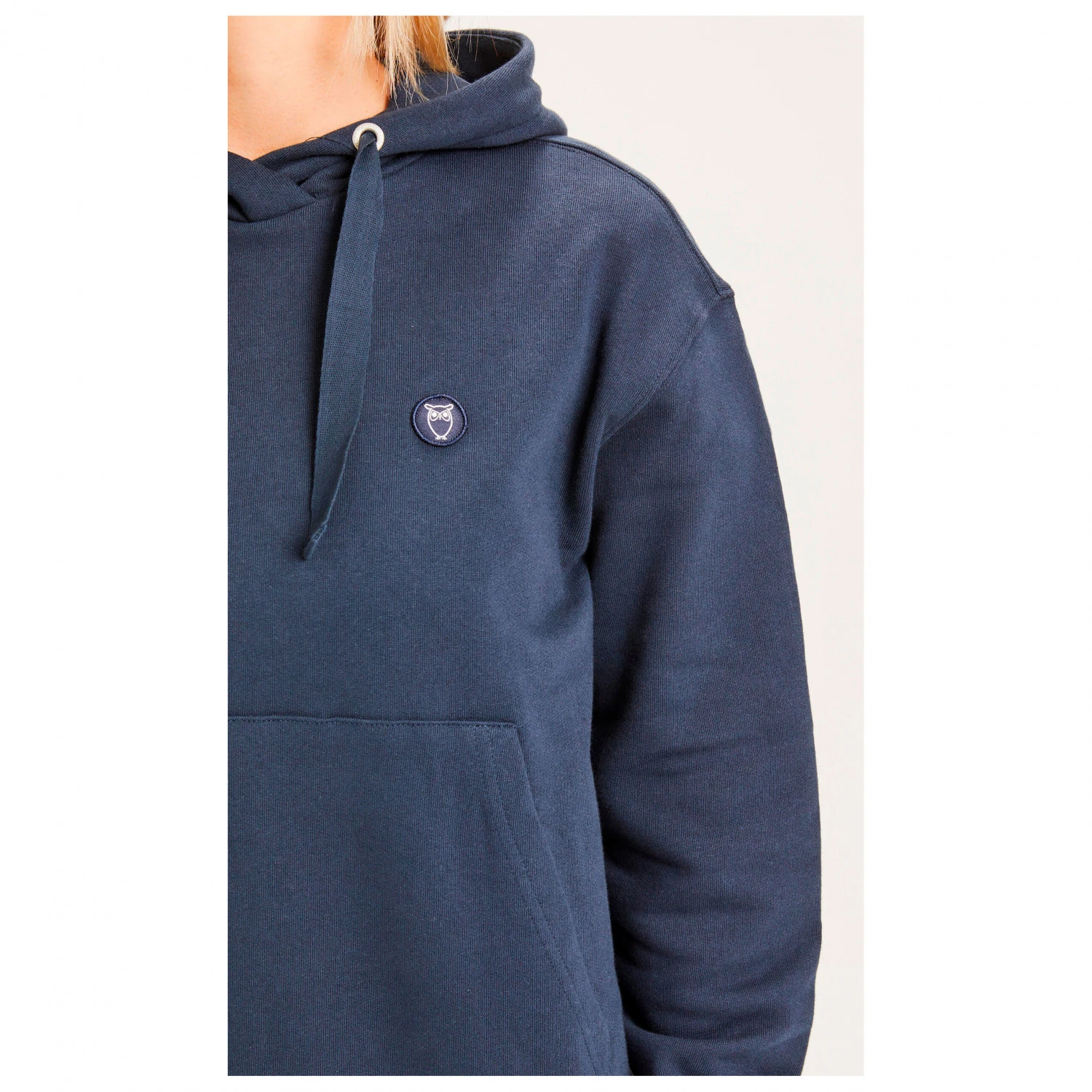 KnowledgeCotton Apparel - Women's Daphne Basic Badge Hoodie Vegan 6 KnowledgeCotton Apparel - Women's Daphne Basic Badge Hoodie Vegan â Image 4