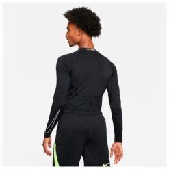 Nike - Pro Dri-FIT Tight Fit L/S Top - Sous-vêtement Synthétique -Maloja Magasi nike pro dri fit tight fit l s top sous vetement synthetique detail 4
