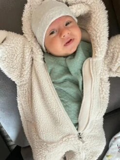 Patagonia - Baby's Furry Friends Bunting - Combinaison -Maloja Magasi patagonia babys furry friends bunting overall 3d9822f89a47687c349fdfec0b28de07 1