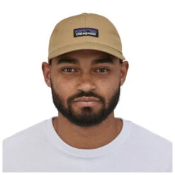 Patagonia - P-6 Label Trad Cap - Casquette -Maloja Magasi patagonia p 6 label trad cap casquette detail 3