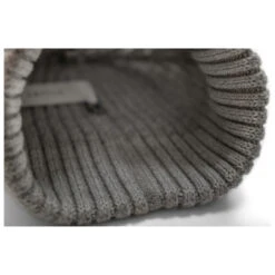 Sätila - Avan - Bonnet -Maloja Magasi saetila avan bonnet detail 3