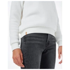 Tentree - Women's Ecoloft Boyfriend Crew - Pull 11 Tentree - Women's Ecoloft Boyfriend Crew - Pull -Maloja Magasi tentree womens ecoloft boyfriend crew pull detail 4