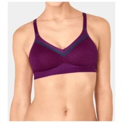 Triaction By Triumph - Women's Triaction Free Motion N - Brassière 9 Triaction By Triumph - Women's Triaction Free Motion N - Brassière -Maloja Magasi triaction by triumph womens triaction free motion n brassiere detail 3